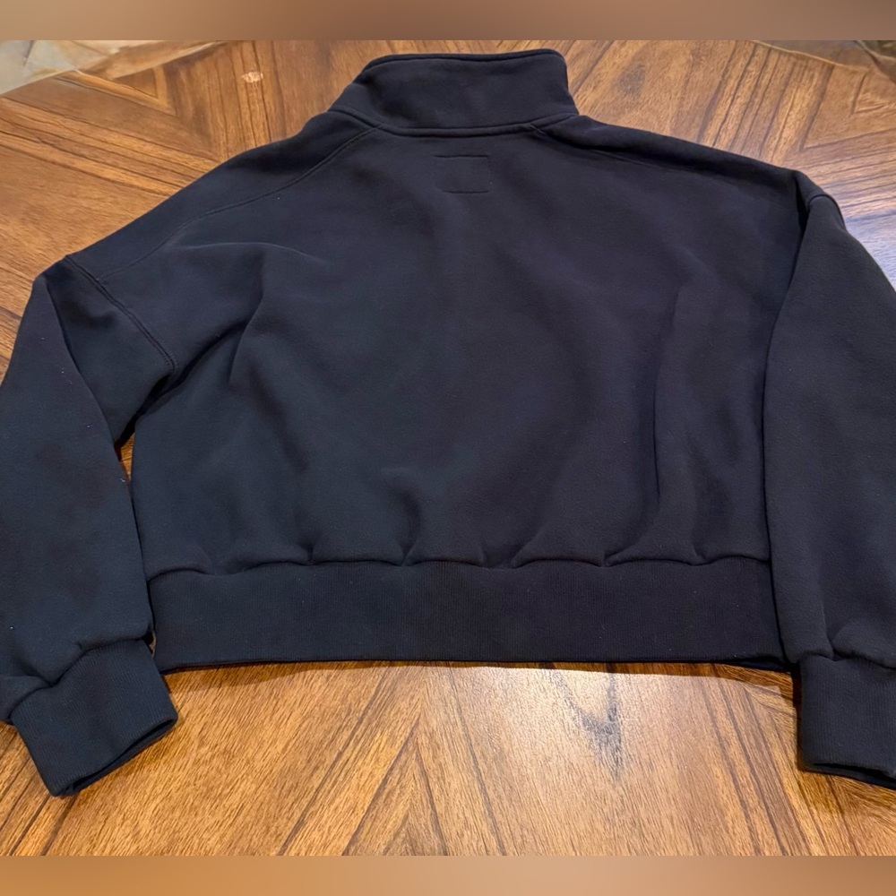 Abercrombie&Fitch Women’s Zippered Pullover Size Small - Picture 2 of 3